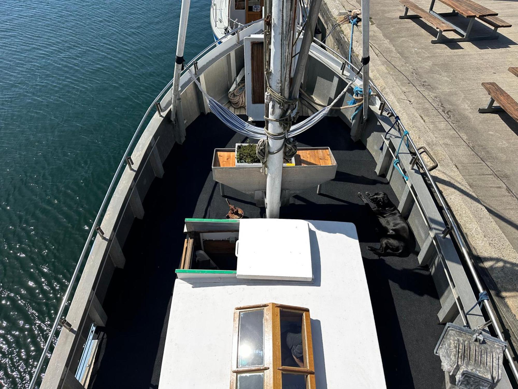 Varra Water - Unique Boat Accomodation - Bornholm - Fjaelstavn Neksø エクステリア 写真